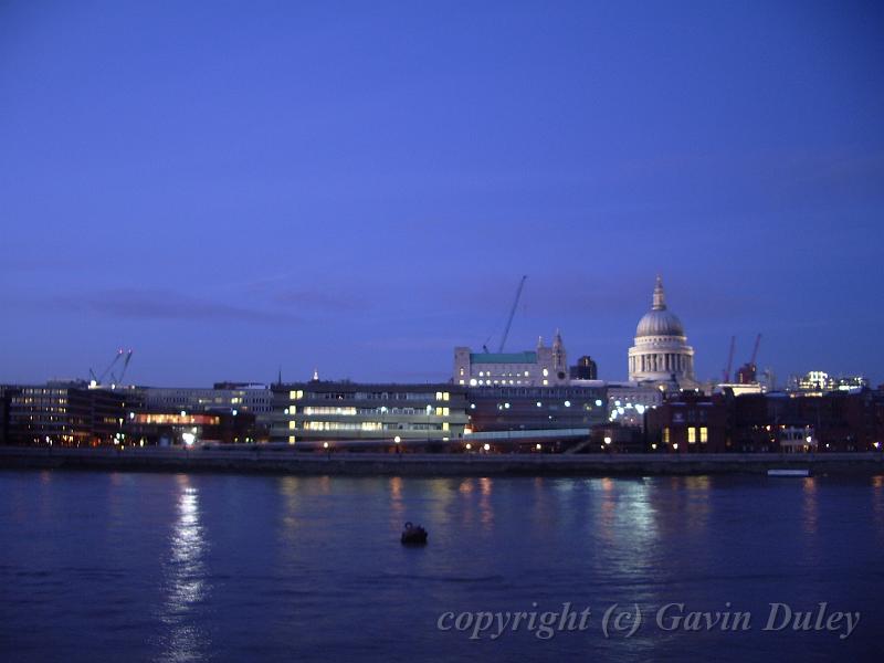 St Paul's from near Tate Modern IMGP7063.JPG